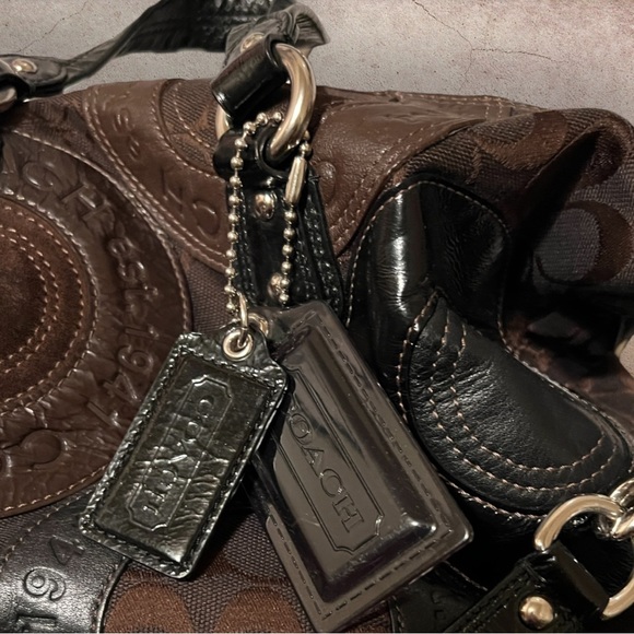 COACH Ashley 15474 Patchwork Shoulder Bag 13”x9”x4” Inside pockets. BlackBrn EUC - Picture 7 of 15